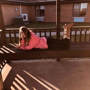 Meet your Posher, Shelby